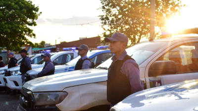 La policía despliega sus tropas en la ciudad del Abrazo Cordial