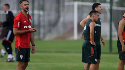 River recibe a Independiente en el primer clásico en el ciclo de Martín Demichelis