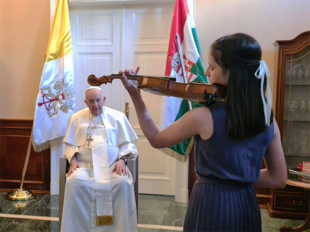 pilar.jpg