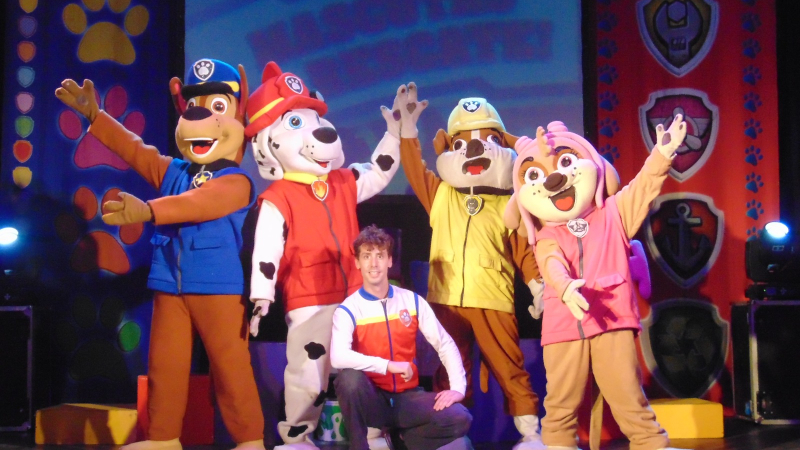 Canciones y aventura con Peppa Pig y Paw Patrol en Sala 88