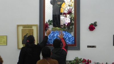 Hoy comienza la procesión a Tirol por el milagro de Santa Rita