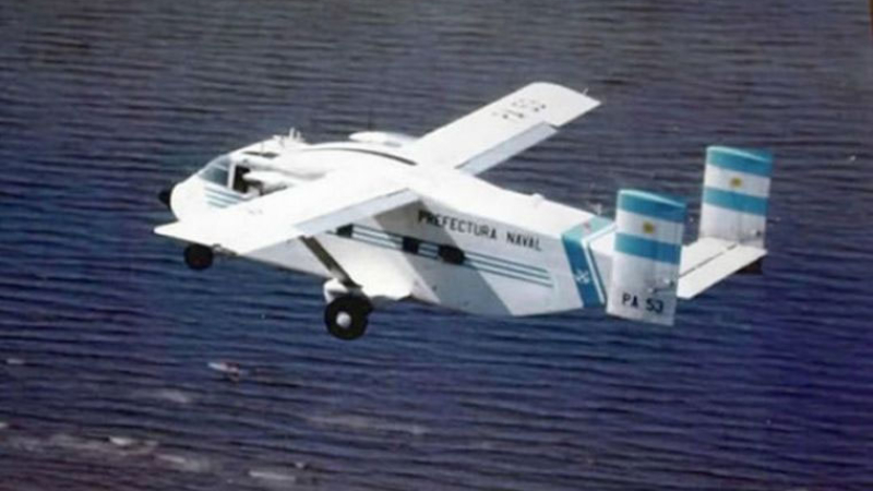 Llega a la Argentina el avión que usaban para los "vuelos de la muerte"