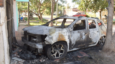 Atentado contra reconocido técnico electrónico: le incendiaron una camioneta cero kilómetro