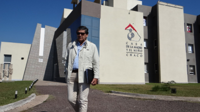 El arquitecto que quería ser médico y terminó cartonero