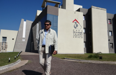 El arquitecto que quería ser médico y terminó cartonero