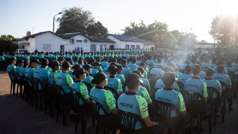 Demanda desbordada: 2807 inscriptos para 350 ingresos previstos en la Policía