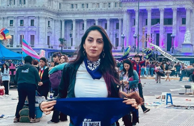 Proponen penalizar la difusión no consentida de fotos íntimas