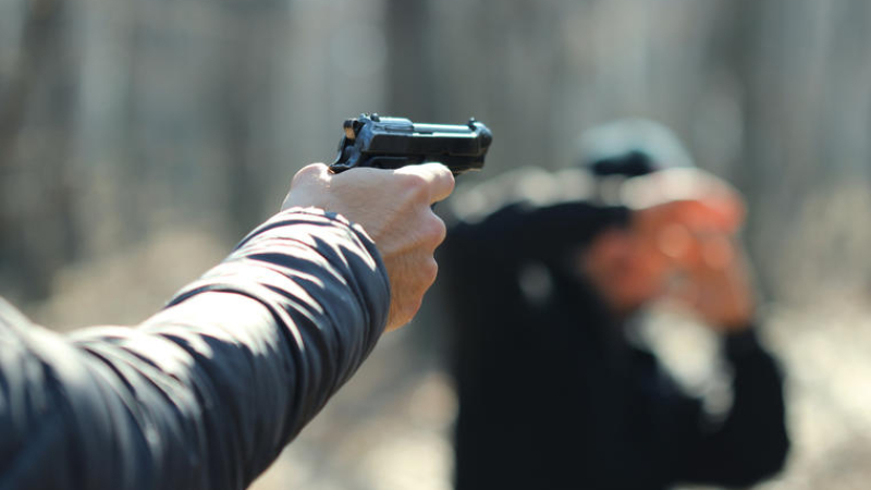 Un hombre mató a un joven cuando le robaba garrafas