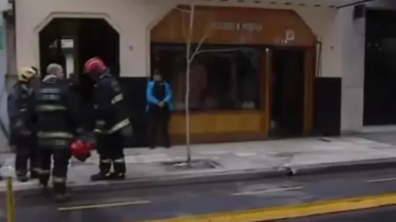 Un incendio provocó la trágica muerte de un hombre en Recoleta