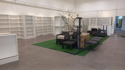 Comenzó el armado de los stand de la Feria del Libro de la Unne