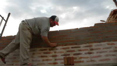 La construcción alerta sobre pagos adeudados y efectos de la devaluación