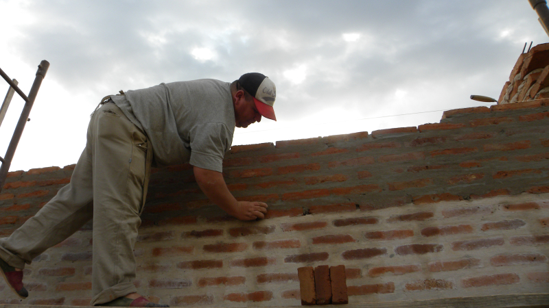 La construcción alerta sobre pagos adeudados y efectos de la devaluación