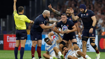 Los Pumas hicieron todo mal y perdieron con Inglaterra