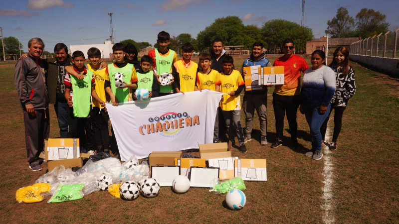 Nuevos reflectores y elementos para el club Deportivo Maipú