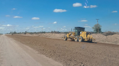 Reanudaron los trabajos de pavimentación en la ruta provincial 6