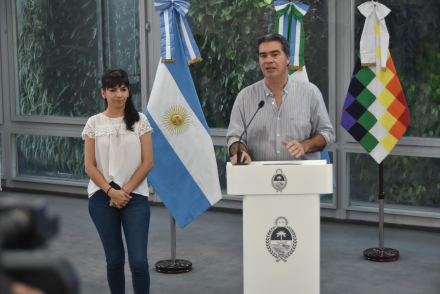 Capitanich- Rach Quiroga juntos.JPG