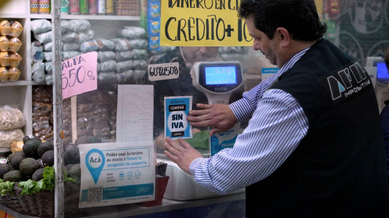 A los pequeños supermercados, la devolución del IVA no les genera mayores ventas