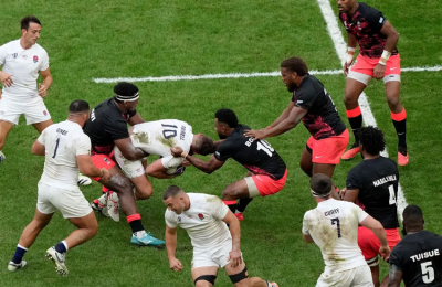 Inglaterra venció a Fiji y es semifinalista