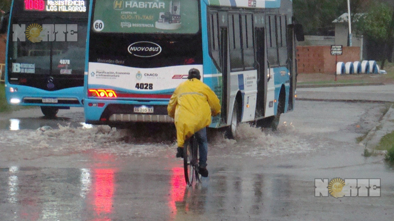 La semana comenzó con lluvias en el área metropolitana
