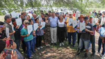 Machagai: Capitanich entregó 43 títulos de propiedad rural