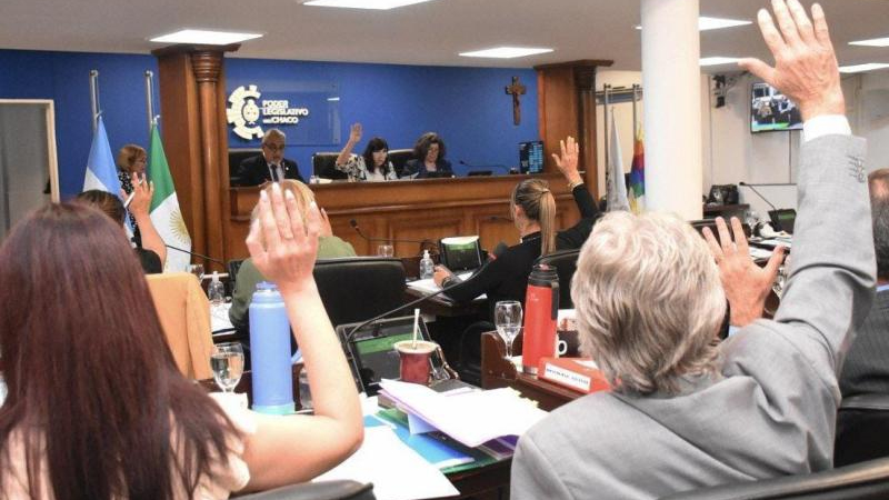 Al oficialismo le quedan tres sesiones para aprobar el presupuesto que giró Capitanich