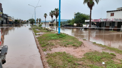 Cayeron casi 200 milímetros de agua en Castelli