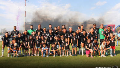 Riestra alcanzó un histórico ascenso a Primera División
