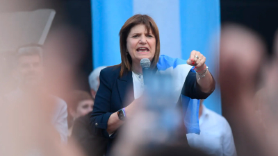 "Es violento, inconstitucional y fascista"