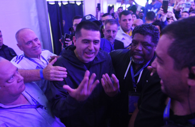 El hincha de Boca le renovó la confianza a Riquelme 