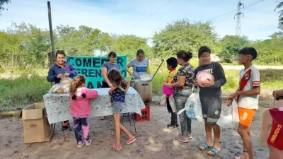 Merenderos reducen a un solo día la atención a familias agobiadas por la crisis