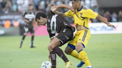 Con poco juego, Boca empató sin goles ante Platense en el inicio del ciclo Martínez
