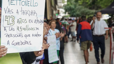 Organizaciones sociales fueron a la convocatoria de Pettovello, pero la ministra no los atendió