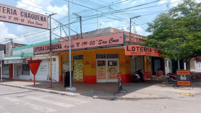 A punta de pistola, asaltaron un local de quiniela y se llevaron un millón de pesos