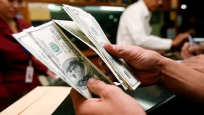 Las pymes podrán acceder a dólares para pagar deudas por importaciones
