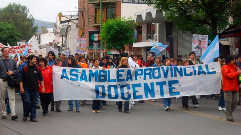 El gobierno bloqueó el FONID y la CTERA puso en duda el inicio de las clases