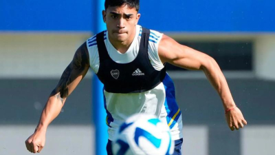Alarma en el campamento boquense por el golpe de Luca Langoni