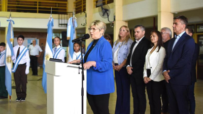 Establecimientos educativos recibirán partidas para insumos y mantenimiento