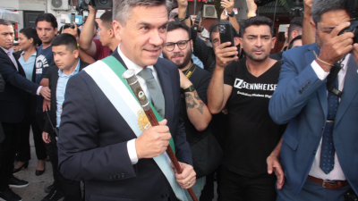 Así llegó el gobernador Zdero a la Legislatura del Chaco