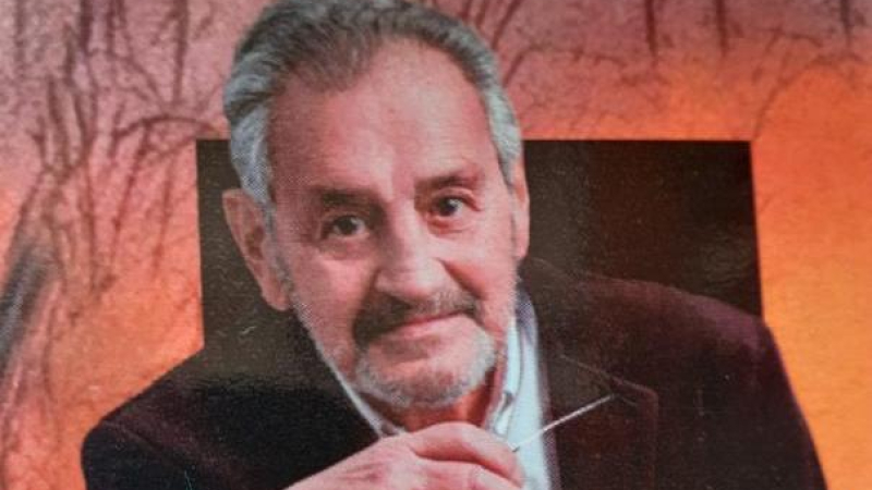 Juan Soriano presenta su libro "Dos sillas y un cuento"