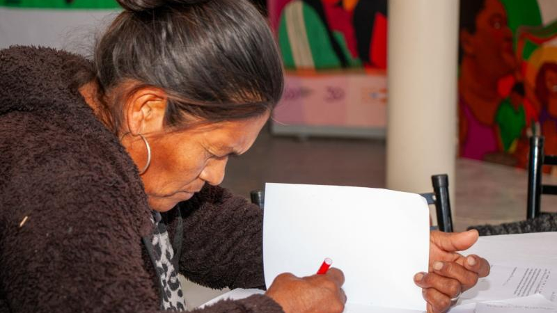 Adultos de comunidades indígenas no podrán continuar sus estudios