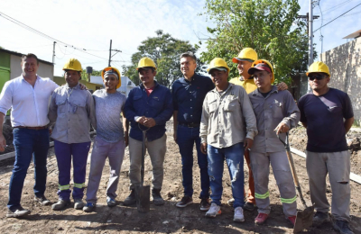 Reactivación de obras: el gobernador constató tareas en Villa del Oeste