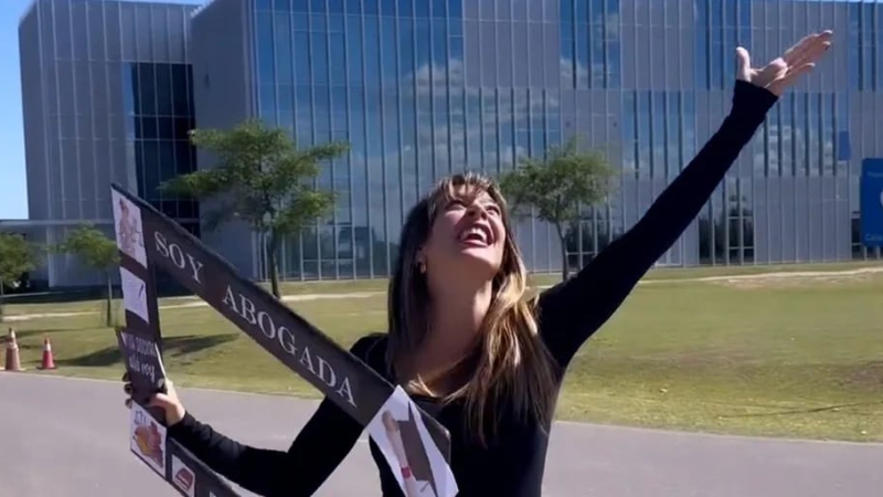 Sol Pérez se recibió de abogada: "Una felicidad enorme"