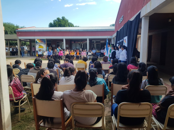 Presentación del libro Nogotolec ñaq ‘autaxayaxanataxan, ¡Leé, pué chango! en el Paraje El Colchón.