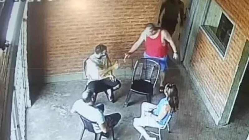 Comenzó la investigación judicial a penitenciarios tras la foto del encuentro entre César y Emerenciano Sena