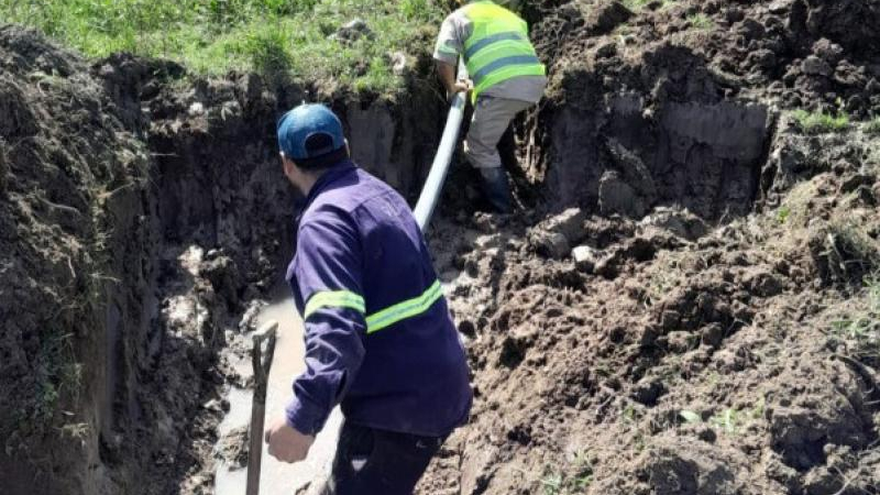 Realizaron extensiones de redes de agua potable en el Paraje Puerto Las Palmas