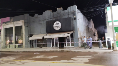 Dos heridos en el incendio de local gastronómico