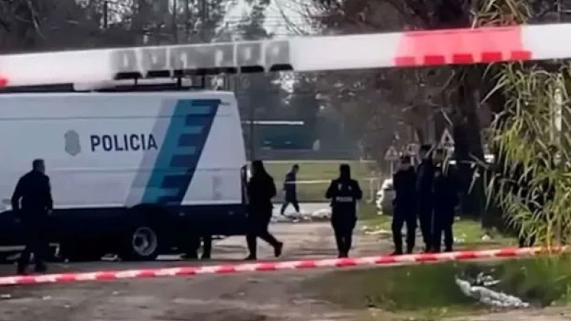 Hallaron el cuerpo calcinado de una mujer en un callejón