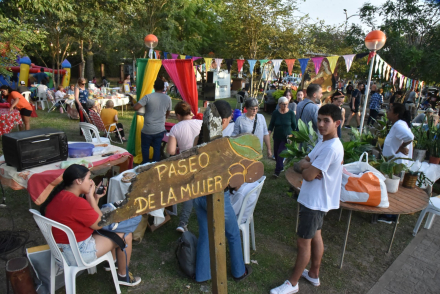 feria de la colonia 3.jfif