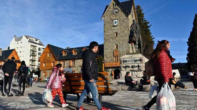 Fin de semana XL: viajaron 2,6 millones de turistas y gastaron USD 418.000.000