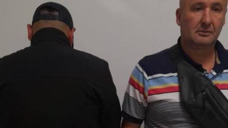 Se entregó un sargento buscado en una causa por narcotráfico